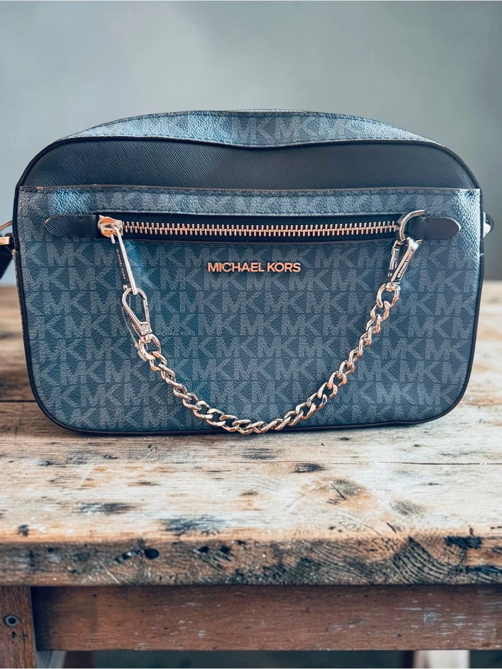 Michael Kors Navy MK Jet Setter Crossbody